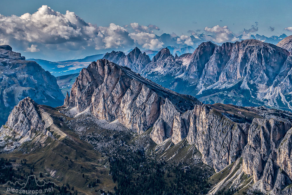 Desde la cumbre del Averau, Dolomitas, Alpes, Italia