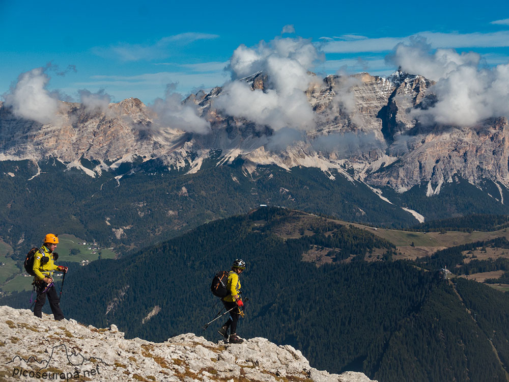 Ferrata Brigata Tridentina, Dolomitas, Alpes, Italia