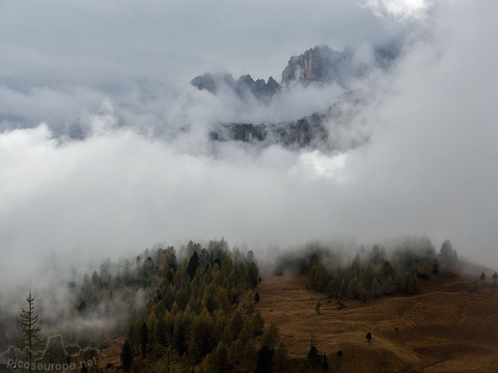 Cinque Torre, Dolomitas, Alpes, Italia