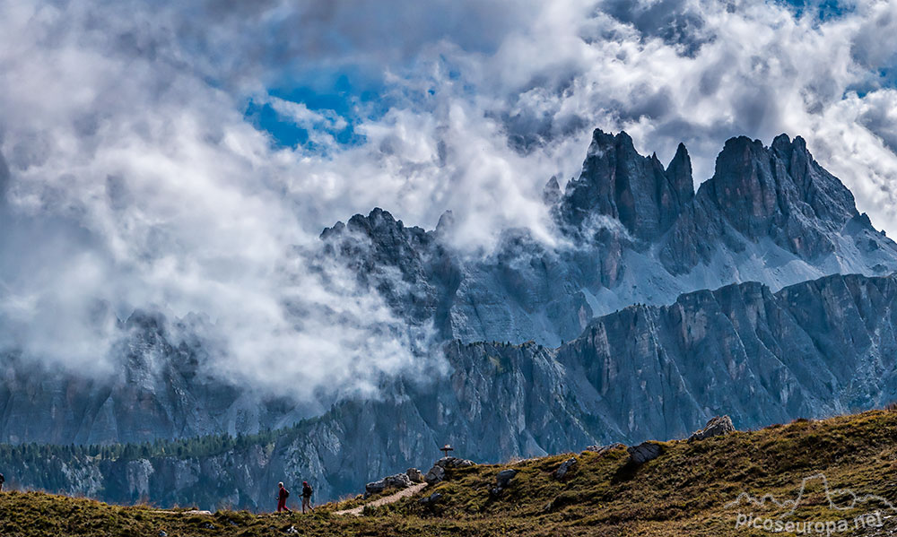 Croda di Lago desde las Cinque Torre, Dolomitas