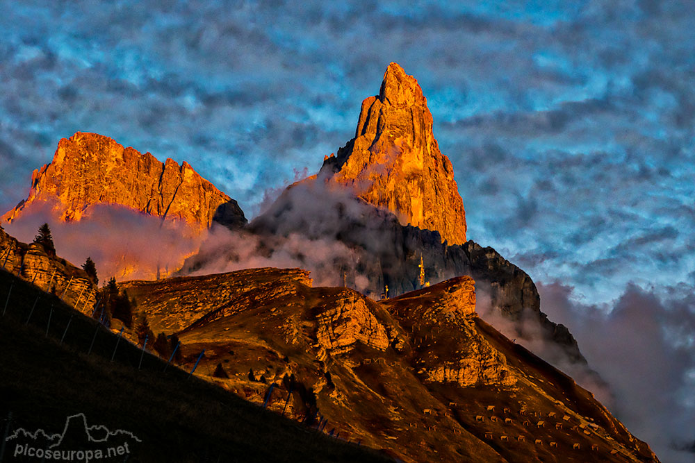 Cimon de Pala, en el Grupo di Pala di San Martino, desde el Passo Rolle en las proximidades de San Martino di Castrozza. Dolomitas