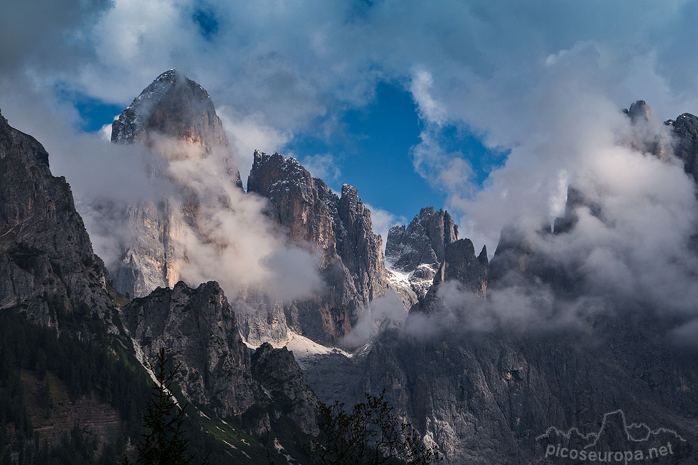 San Martino di Castrozza y Paso Rolle, Trentino, Dolomitas, Italia