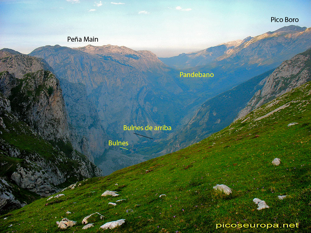 Bulnes, Asturias, Parque Nacional de Picos de Europa