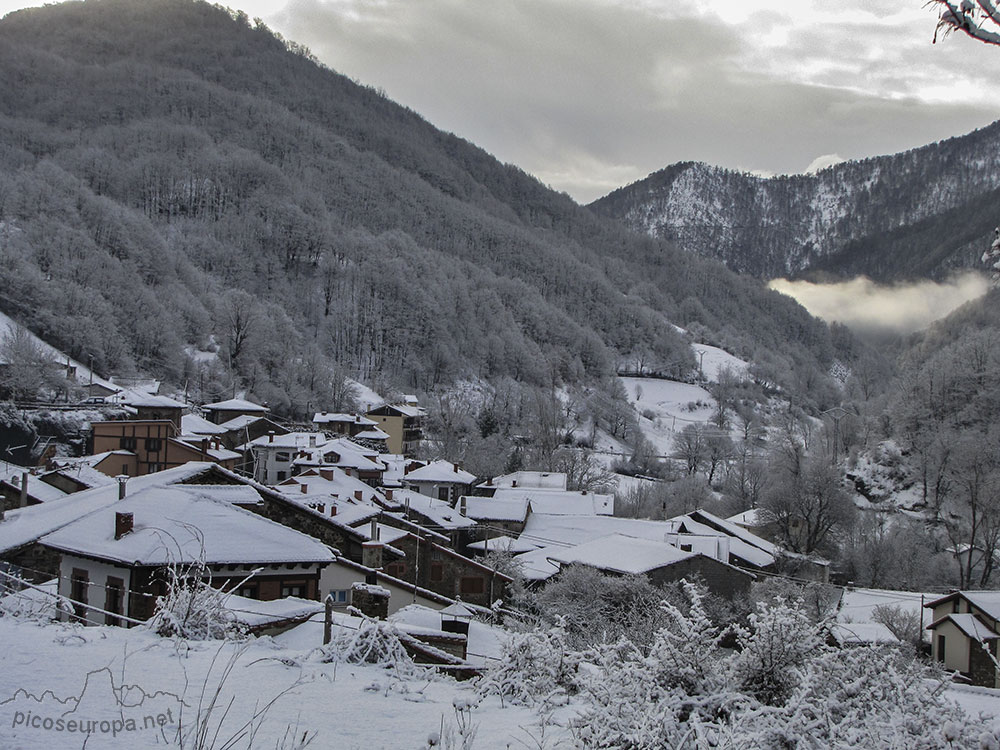 Espinama en invierno, Valle de Liebana, Cantabria, España