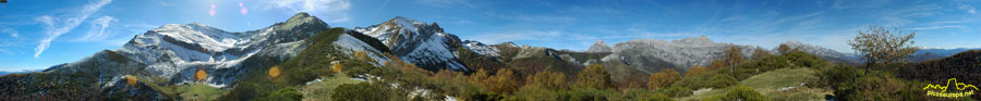 Los Picos de Europa desde los Puertos de Salvoron, Liebana, Cantabria