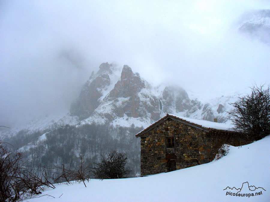 Invernales de Igüedri, La Liebana, Cantabria, Parque Nacional de los Picos de Europa