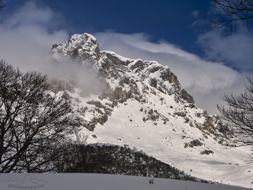 Cumbres Avenas, Picos de Europa, La Liebana, Cantabria