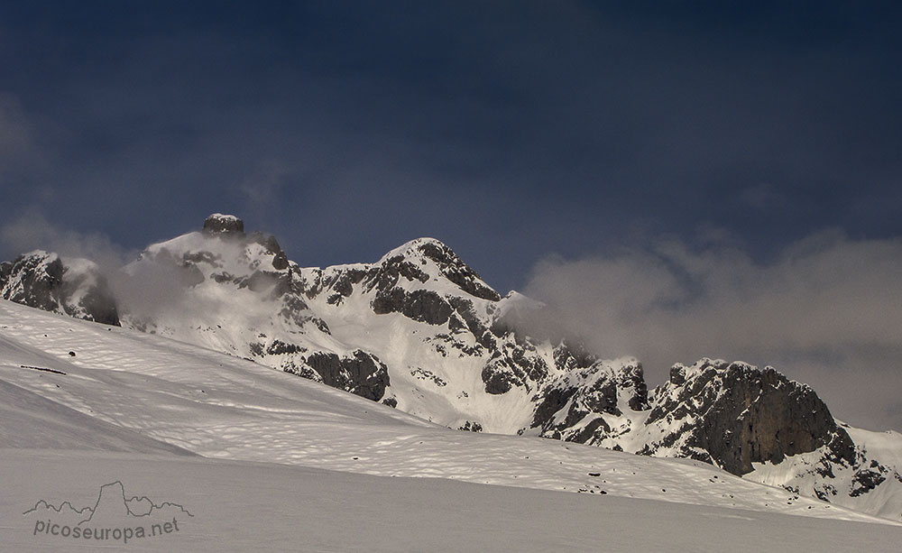 Morra de Lechugales y Silla del Caballo Cimero, Picos de Europa, La Liebana, Cantabria