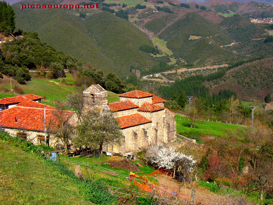 Iglesia de Piasca, La Liebana, Cantabria