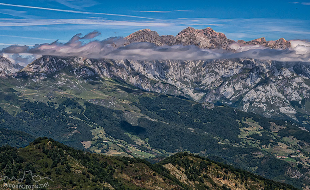 Picos de Europa desde el Collado de Llesba, Puerto de San Glorio