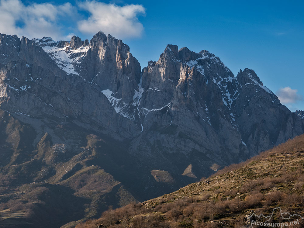 Foto: Picos de Europa desde el Puerto de Pandetrave