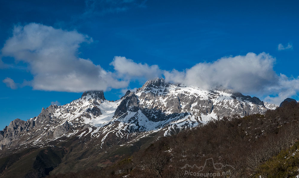 Foto: Picos del Friero, Puerto de Pandetrave, Parque Nacional de Picos de Europa