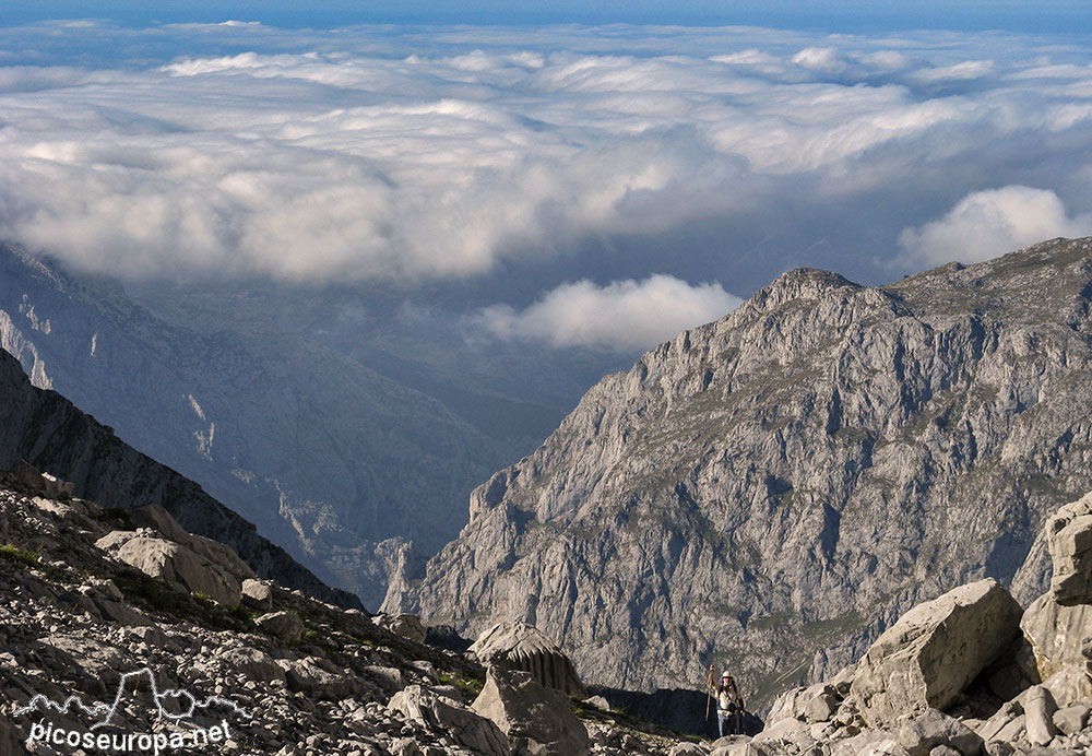 Foto: Subiendo a la Vega de Urriellu, Picos de Europa, Asturias