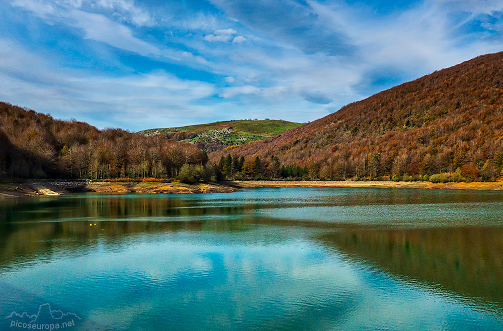 Foto: Embalse de Lareo, Aralar, Pais Vasco