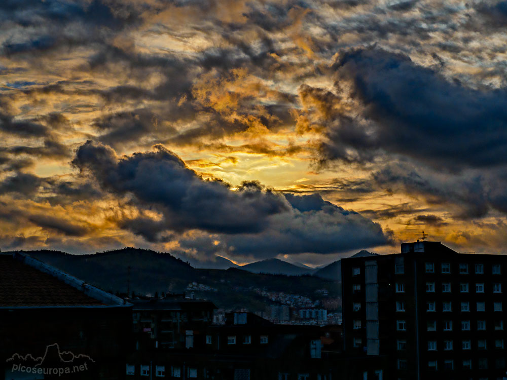 Foto: Puestas de sol desde Bilbao, Pais Vasco