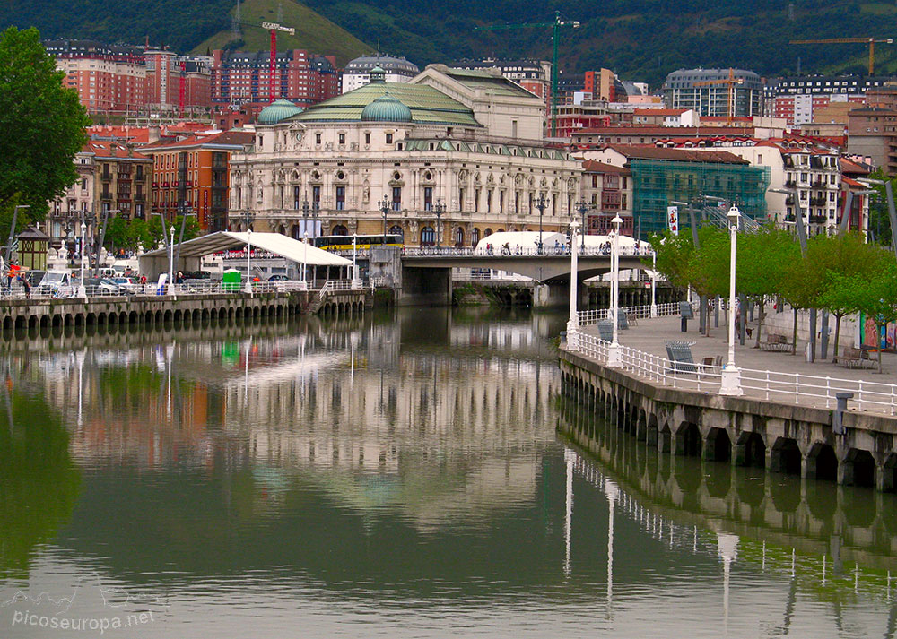 Foto: La Ría de Bilbao, Pais Vasco