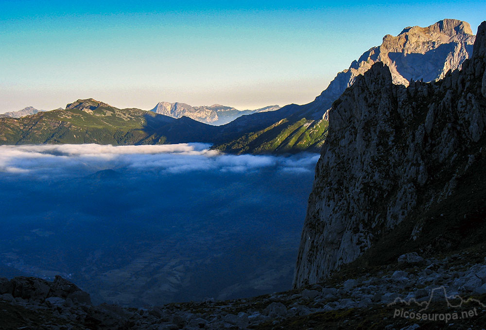 Valle de Valdeón y Macizo de la Bermeja, Macizo Central de Picos de Europa, León, España