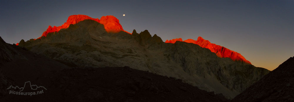 Amanece tras el Neveron de Urriellu, Picos de Europa