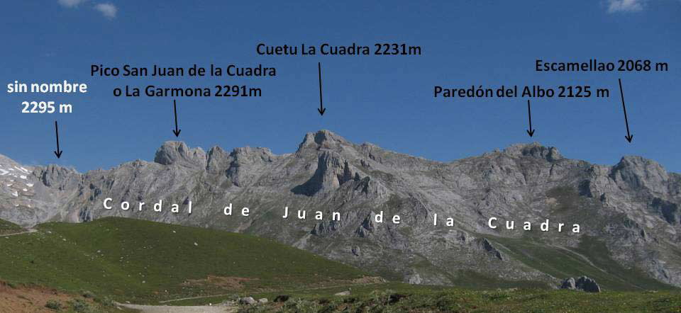 Vista desde Aliva de la Sierra de Juan de la Cuadra con el Pico Escamellao en su extremo, Parque Nacional de Picos de Europa