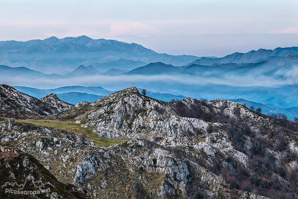 Ruta: de Arenas de Cabrales a Tielve, Asturias, Picos de Europa