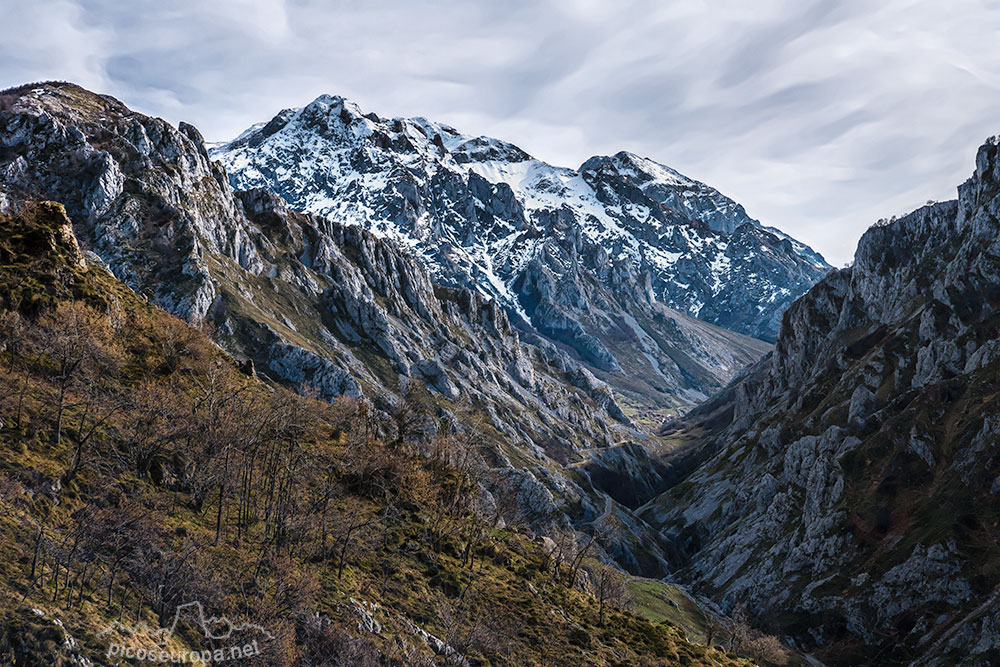 Ruta: de Arenas de Cabrales a Tielve, Asturias, Picos de Europa