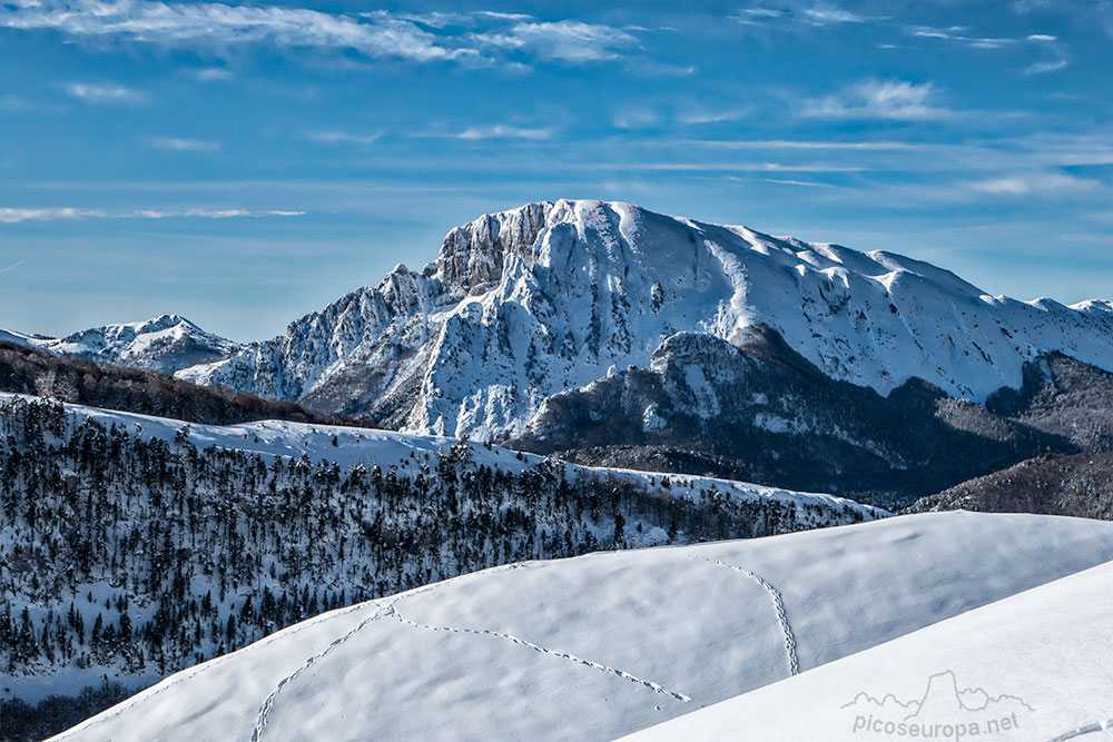 Peña Ezkaurre, Pirineos, entre Aragón y Navarra