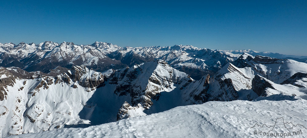 Pirineos de Huesca desde Peña Collarada