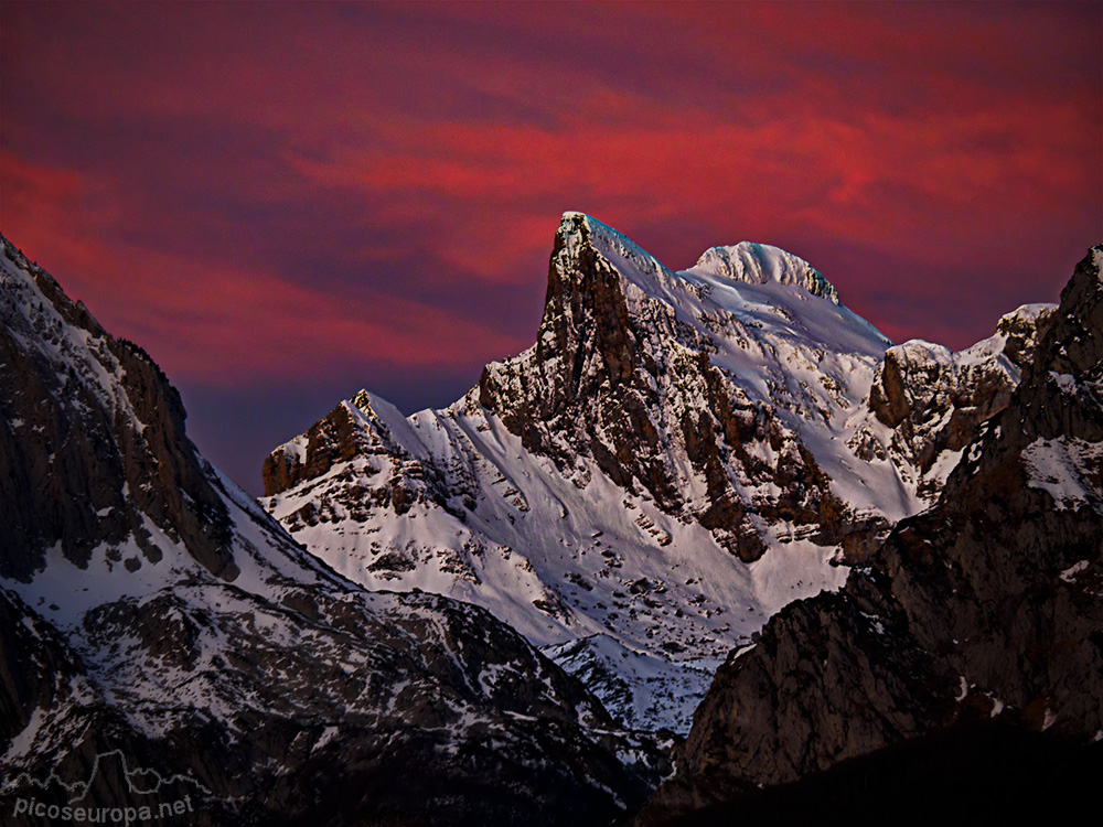 Foto: Mesa de los Tres Reyes, Circo de Lescún, Pirineos, Francia