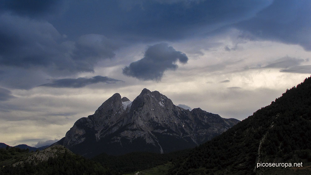 Foto: Pedraforca, PrePirineos, Barcelona, Catalunya