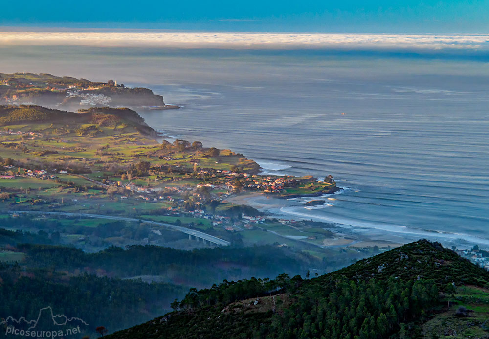 Foto: Alto del Fito, Arriondas, Asturias. Un mirador sobre Picos de Europa y el Mar Cantábrico