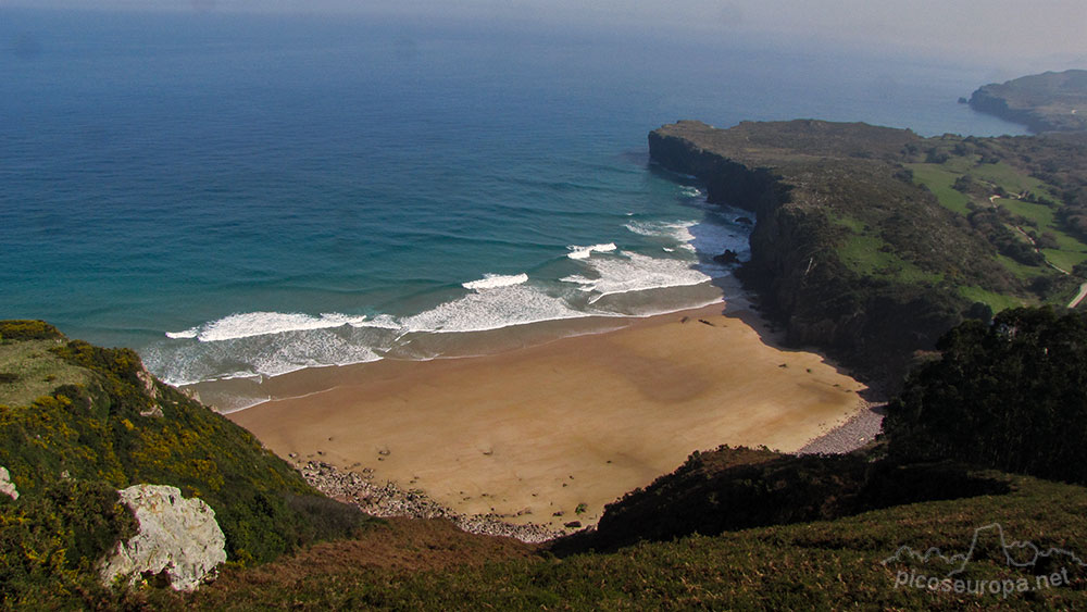 Playa de Andrin, Concejo de Llanes, Asturias