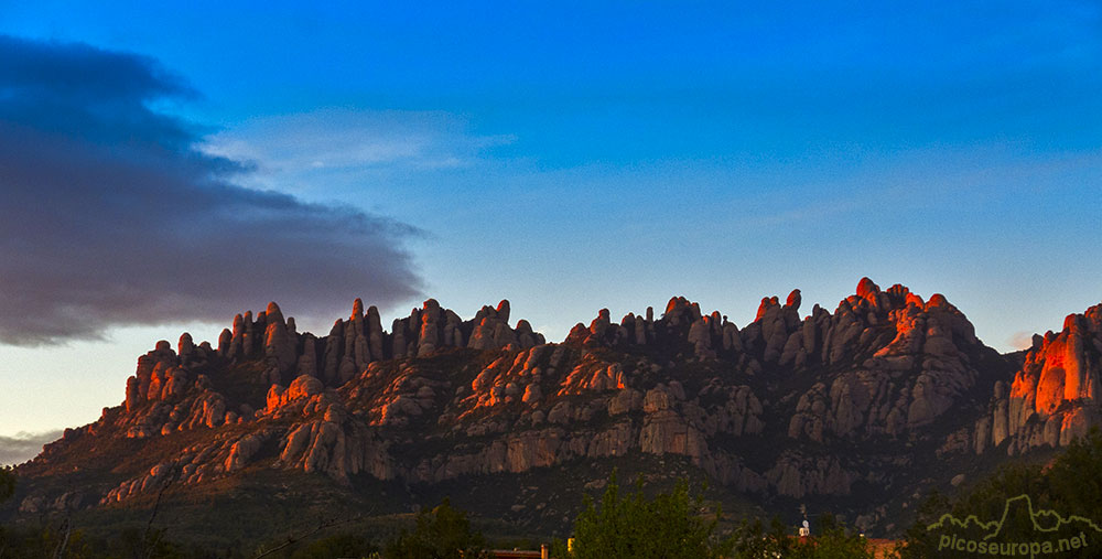 Foto: Puesta de sol en Montserrat desde El Bruc, Barcelona, Catalunya.