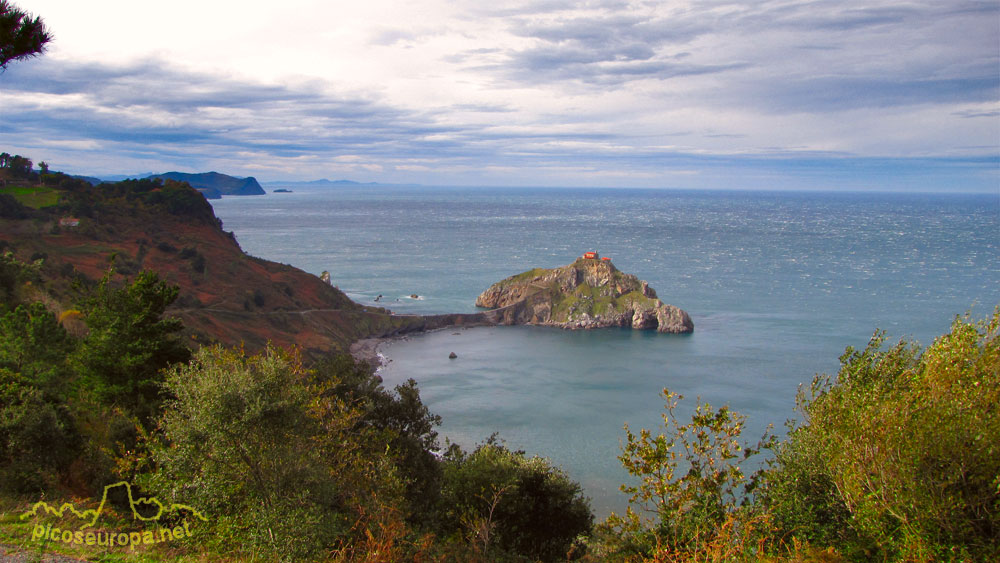 Foto: San Juan de Gaztelugatxe, Bizkaia, Pais Vasco, Costa Cantabrica