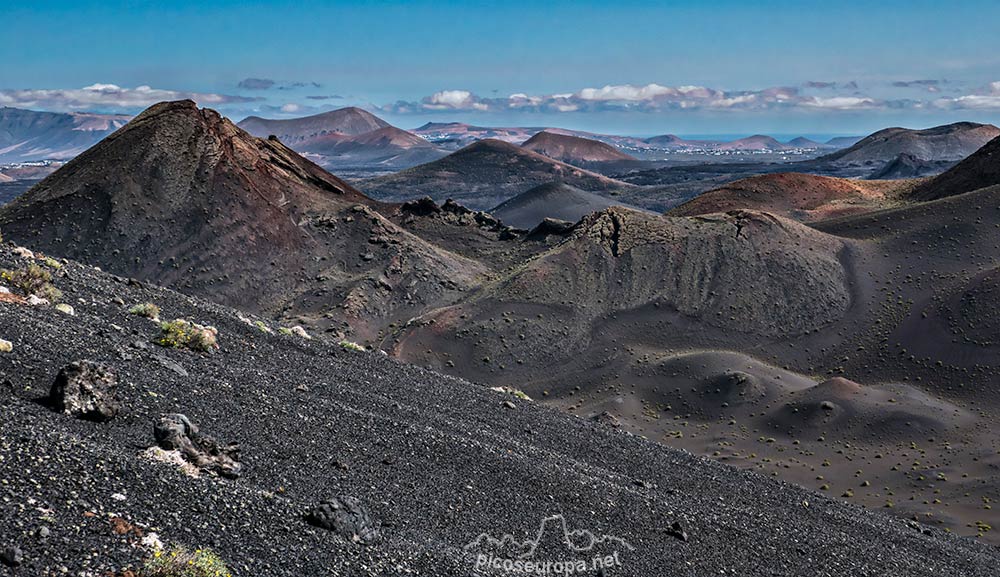 Paisajes desde la cumbre de los Miraderos, Lanzarote, Canarias, España