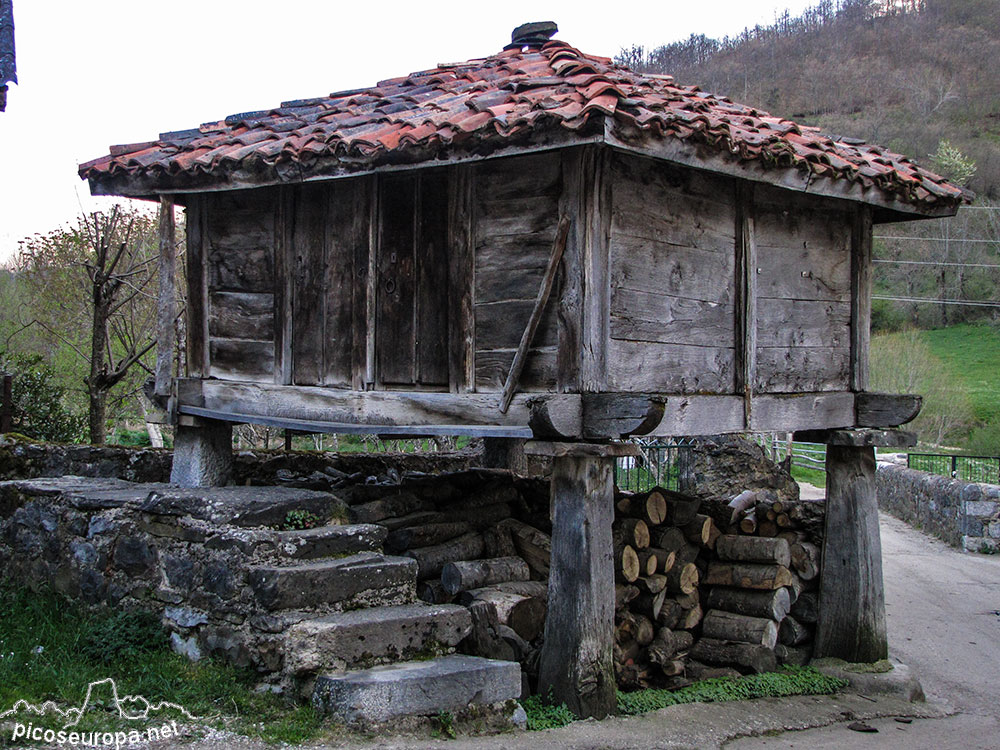 Horreo, Posada de Valdeón, Picos de Europa, León, España